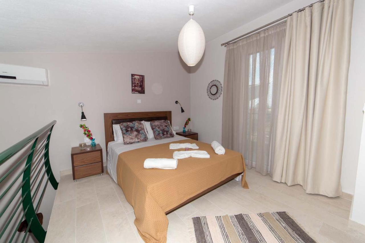 Erosaria Suites Nikiti  Exterior photo