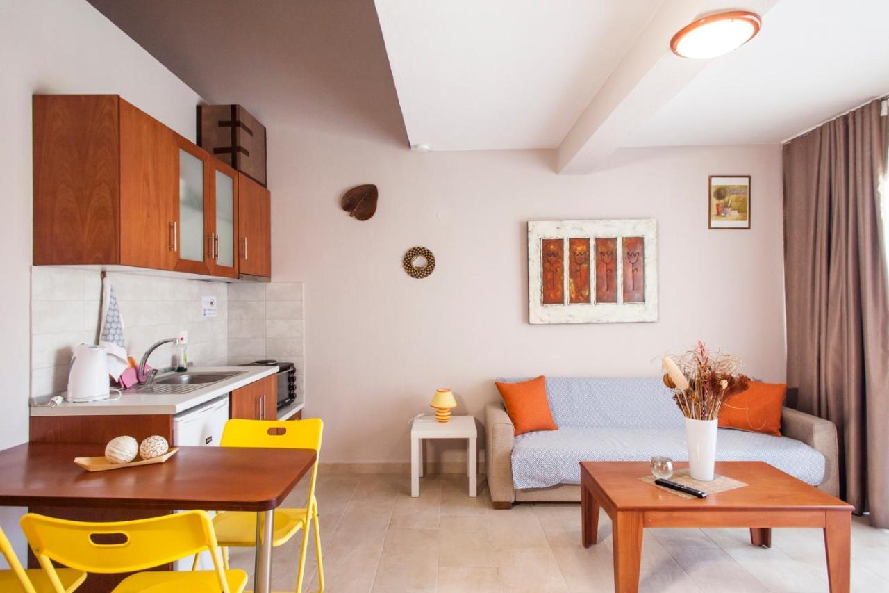 Erosaria Suites Nikiti  Exterior photo