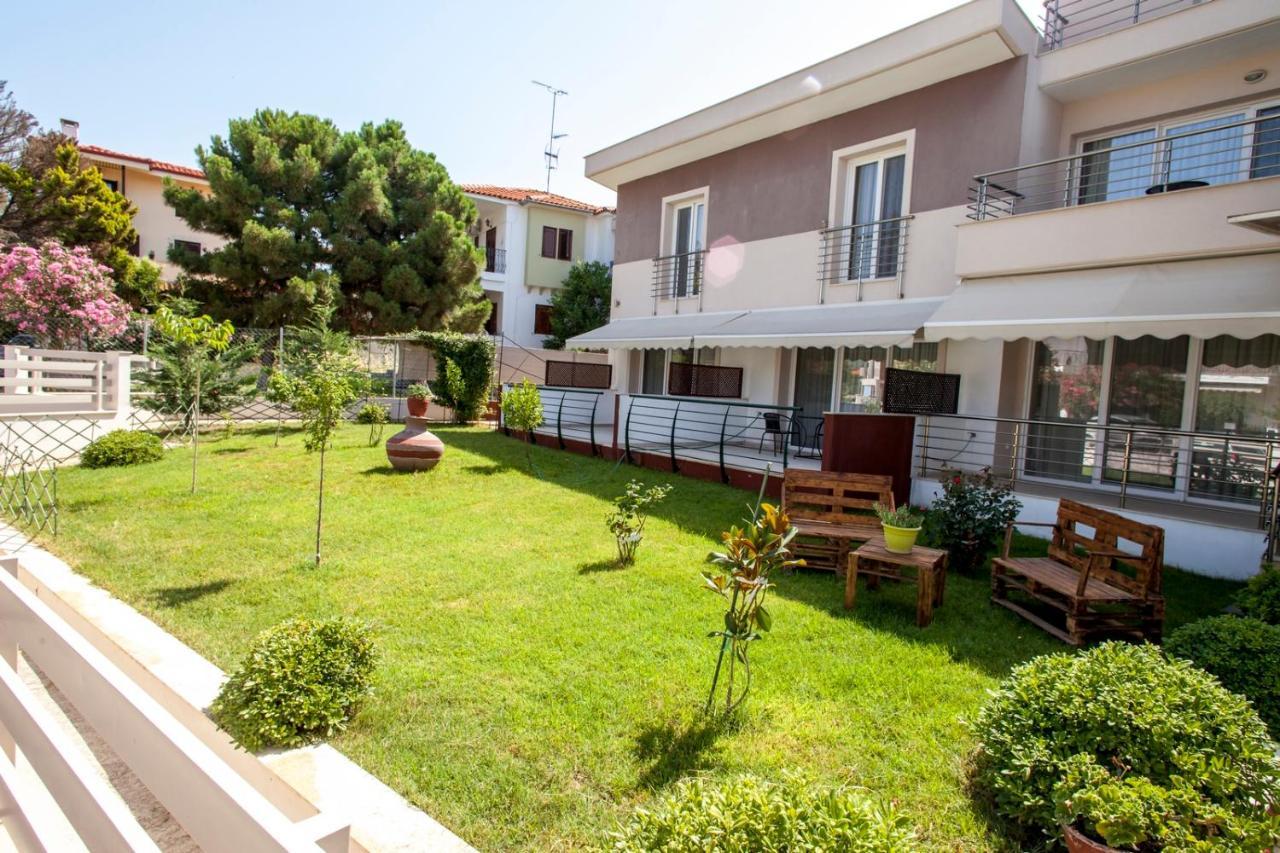 Erosaria Suites Nikiti  Exterior photo