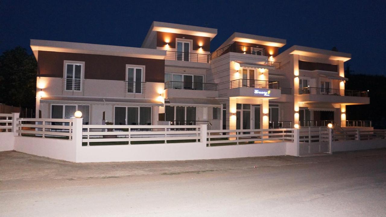 Erosaria Suites Nikiti  Exterior photo